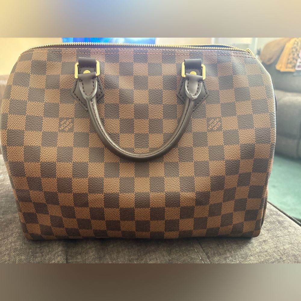 Louis Vuitton speedy used once